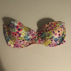 Victoria’s Secret bathing suit top